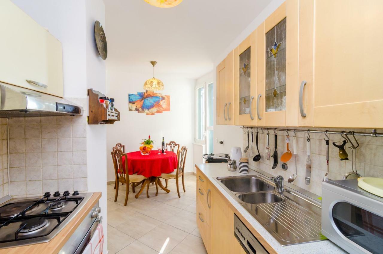 Sun City Apartment Dubrovnik Exteriör bild