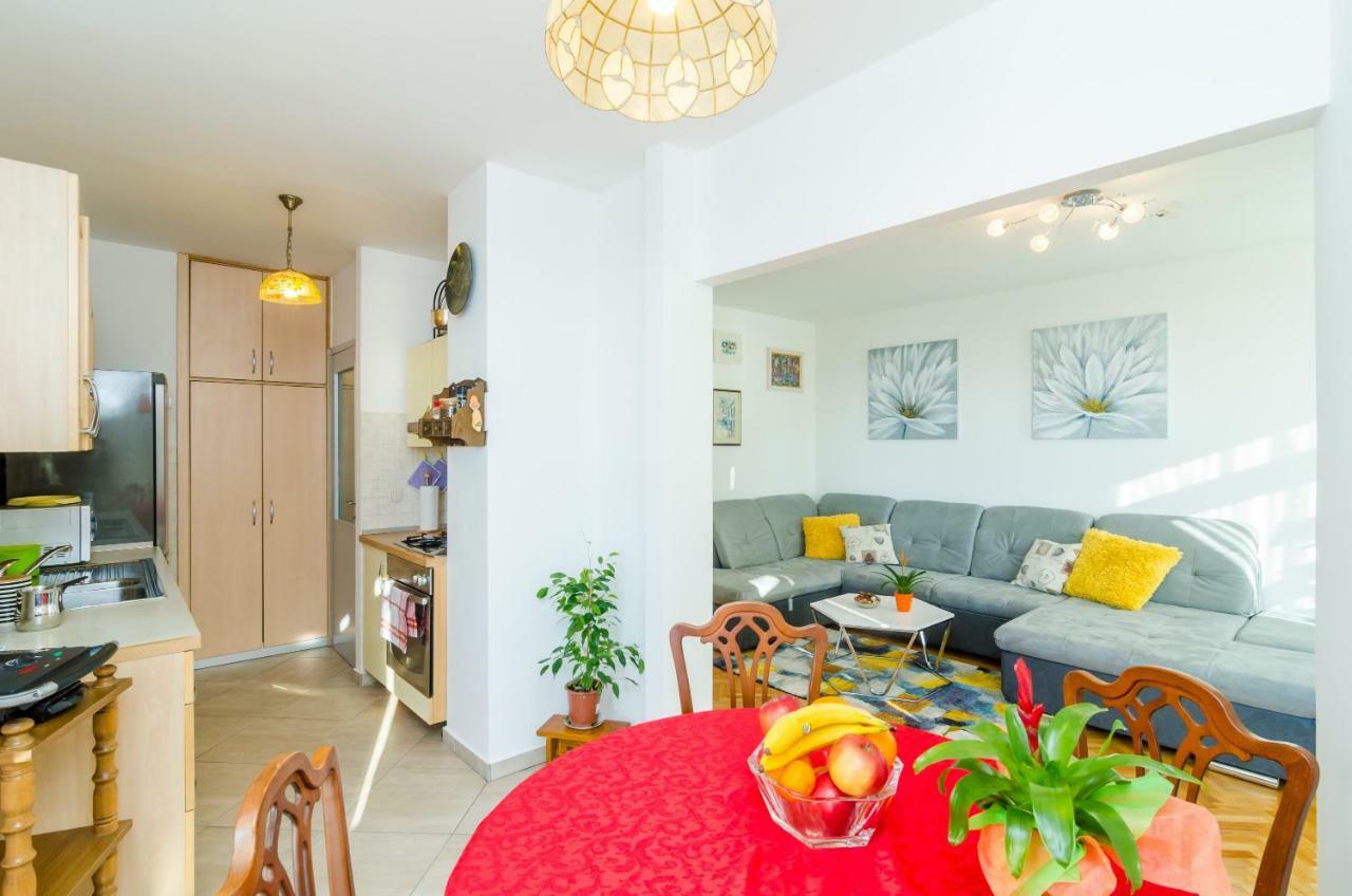 Sun City Apartment Dubrovnik Exteriör bild